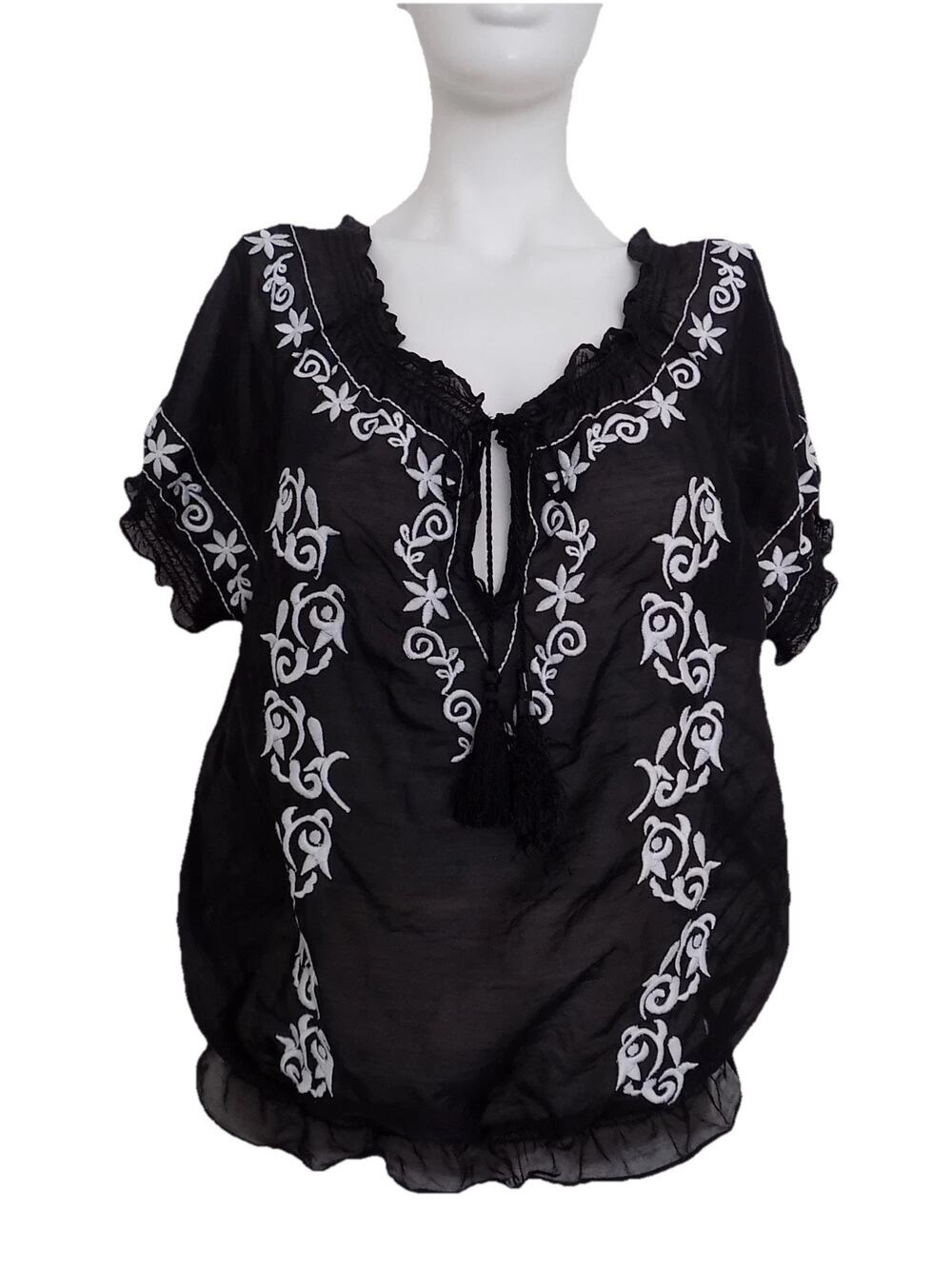 Cache embroidered blouse black shirt short sleeve silk blend size Medium